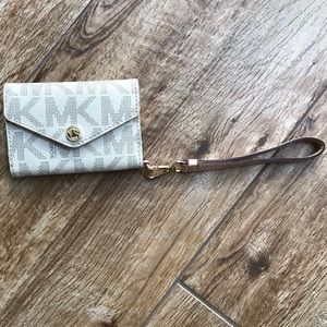 Michael Kors Wristlet